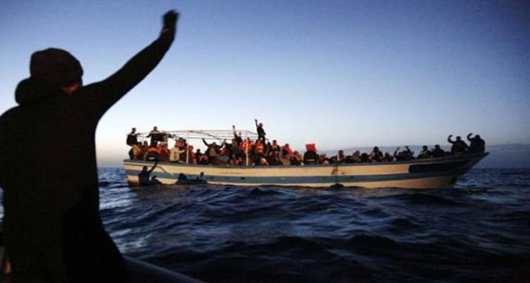 صفاقس: انتشال جثتين وانقاذ 614 "حارقا"