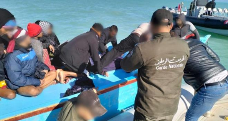 العثور على ثاني الجثتين لمفقودي حادث غرق مركب بحري في سواحل جربة