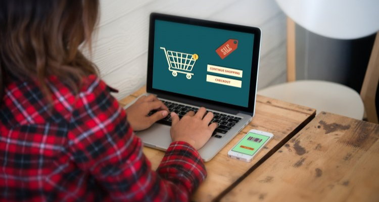 إحداث لجنة لمتابعة التجارة الالكترونية وتقنينها