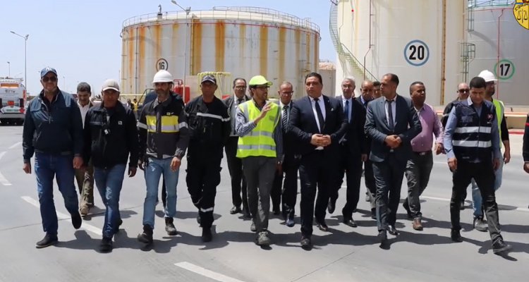 والي بن عروس يؤدي زيارة الى  المنطقة البترولية الاستراتيجية