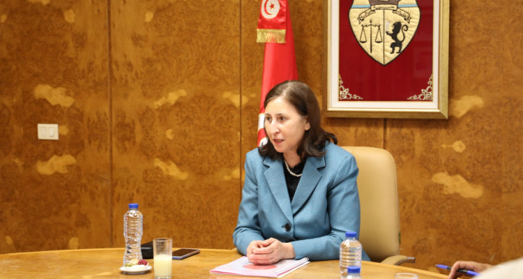 وزيرة النقل تُؤكّد على ضرورة إيلاء موضوع صيانة عربات المترو الأولوية المطلقة