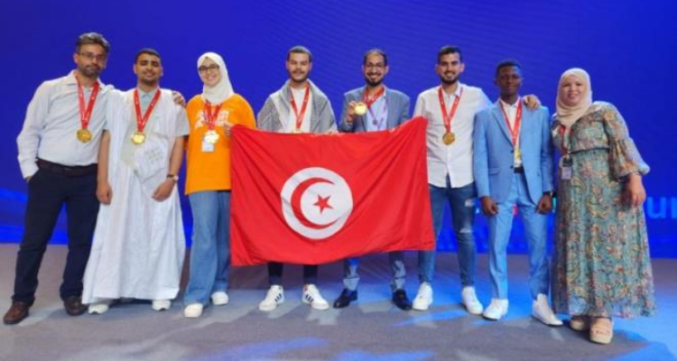 فريق تونسي يفوز في نهائي المسابقة العالمية لتكنولوجيا المعلومات والاتصالات