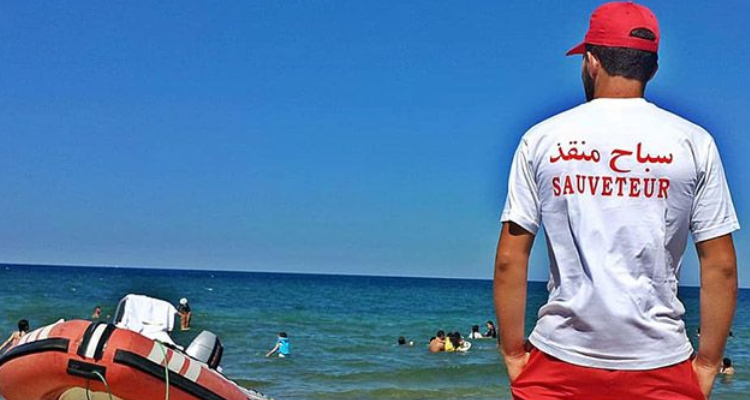 شواطئ البقالطة: عزوف كبير من الشباب للعمل كسباحين منقذين
