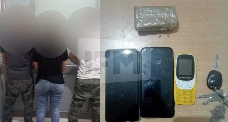 سبيطلة / القصرين :حجز صفيحة  ''زطلة'' لدى 3 أشخاص على متن سيارة ''تاكسي''