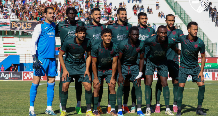 الملعب التونسي يقصي النجم الساحلي ويحجز البطاقة الثالثة لنصف نهائي كأس تونس
