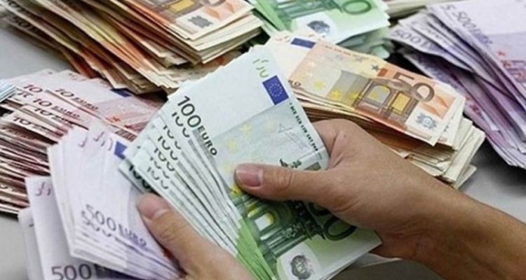 ارتفاع تحويلات التونسيين بالخارج من العملة الصعبة