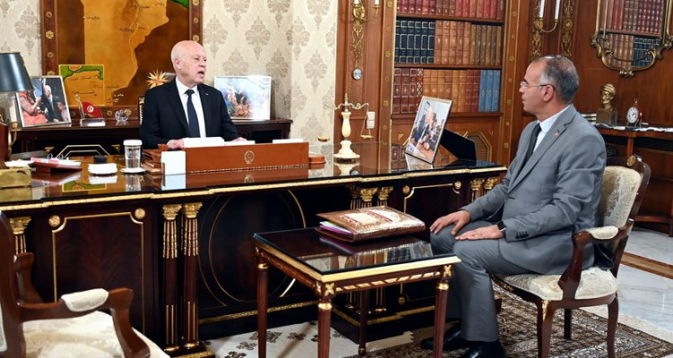 رئيس الدولة: تنقيح مجلة الشغل وإنهاء العمل بعقود المناولة ضمان لحقوق العمّال