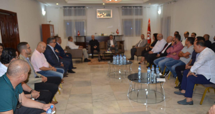 وزير الخارجية يلتقي أفراد الجالية التونسية المقيمة ببوركينافاسو