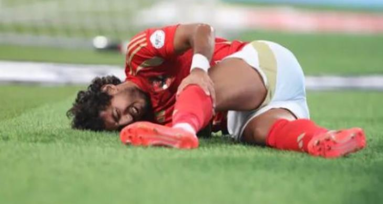 الأهلي يكشف طبيعة إصابة لاعبه محمد هاني