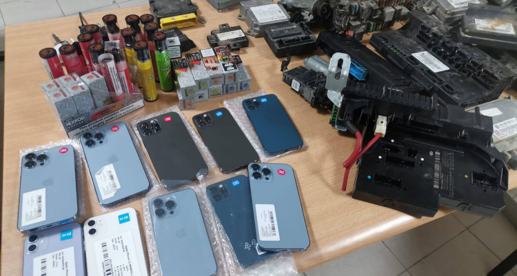 حرس المرور : إحباط عمليات تهريب لبضاعة بقيمة  432 ألف دينارا