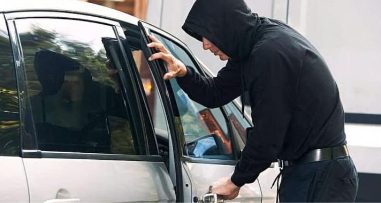 العوينة- قرطاج: القبض على مقترف جريمة سرقة سيارة 