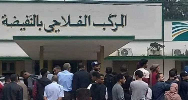 رئيس الجمهورية يؤدي زيارة غير معلنة إلى ديوان الأراضي الدولية بالنفيضة