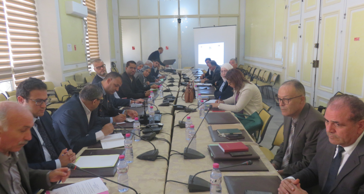 جلسة عمل لمتابعة تنفيذ مشروع الحماية من الفيضانات على مستوى العمران الأعلى و التحرير