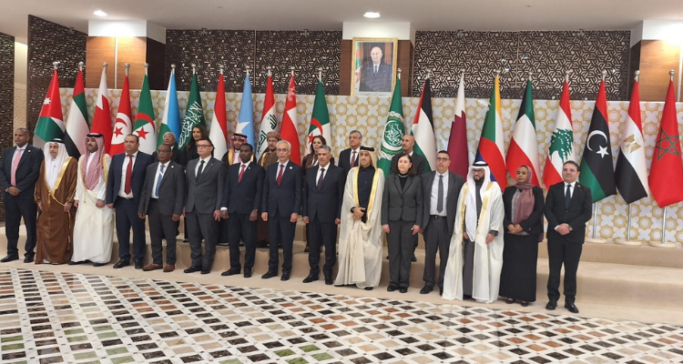 وزيرة التجهيز تشارك في  مؤتمر الإسكان العربي الثامن بالجزائر
