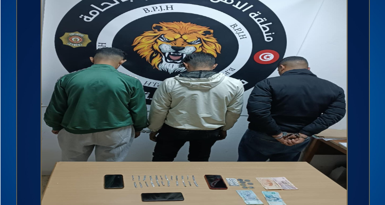 الحامة: الإطاحة بمروّجي مخدّرات وحجز 23 قطعة من ''الزطلة'' وأقراص مخدرة