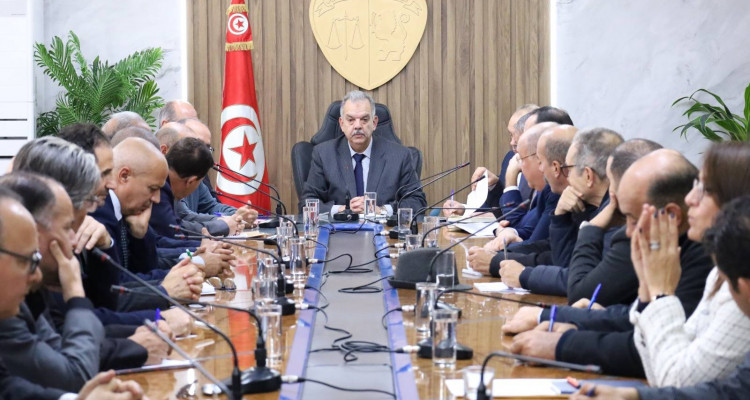 وزير الرياضة يستعرض مراحل تقدم قانون الهياكل الرياضية