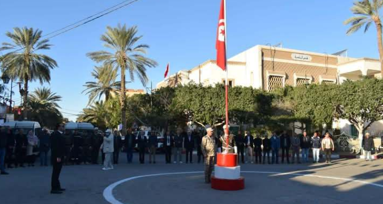 ولاية توزر تحتفل بالذكرى الرابعة عشرة لعيد الثورة