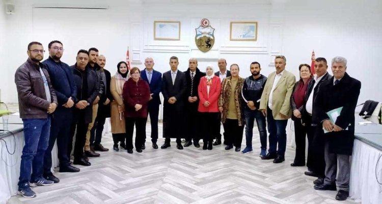 والي بنزرت  يشرف على موكب  تنصيب المجلس الجهوي للولاية