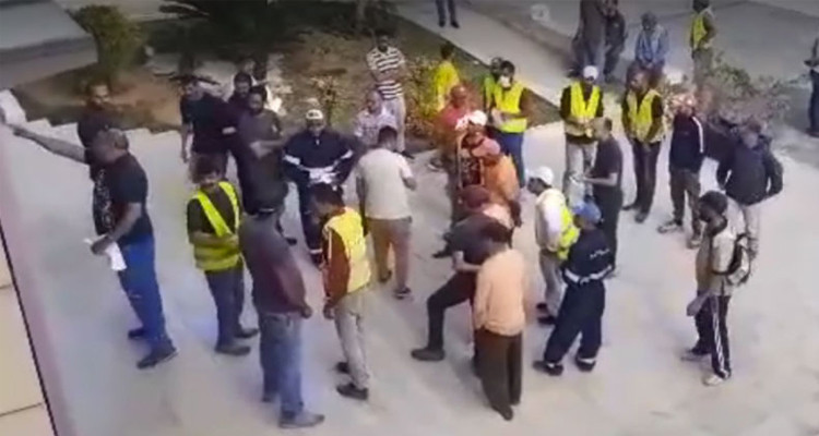 Le siège de Shems FM encerclé par des employés de la municipalité du Kram