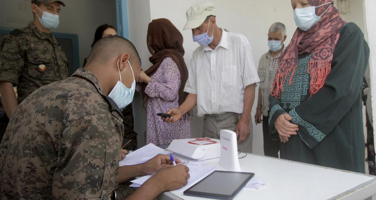 Siliana : vaccination de 2629 personnes à Kesra et à Errouhia