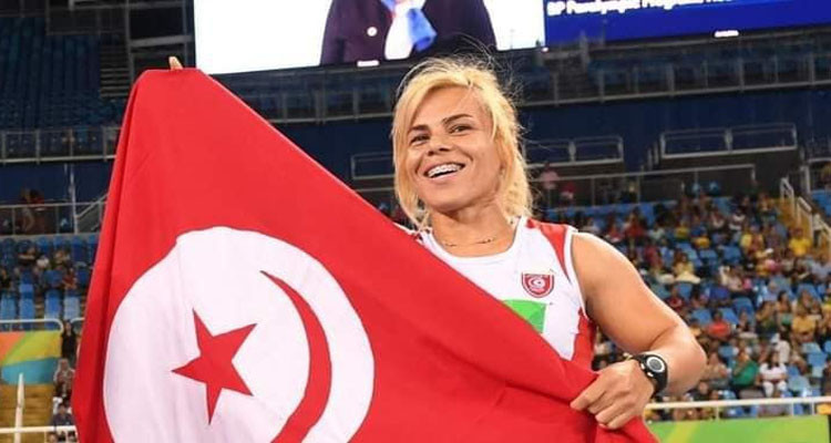 Rawâa Tlili obtient une médaille d’or et bat le record du monde