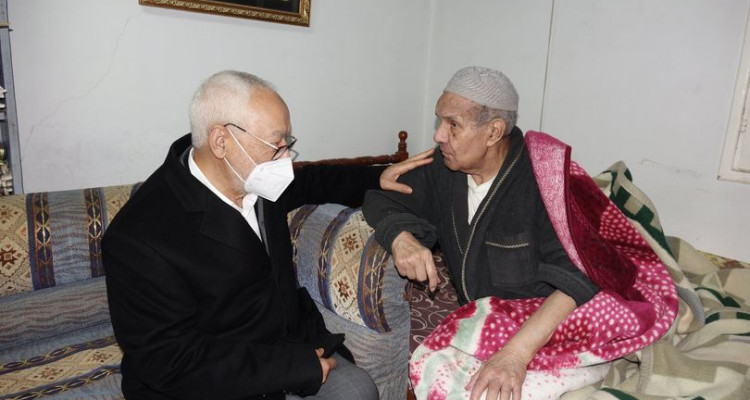 Rached Ghannouchi rend visite à Mohamed Mouaâda
