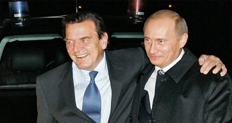 Pour une nouvelle médiation : Gerhard Schröder à Moscou