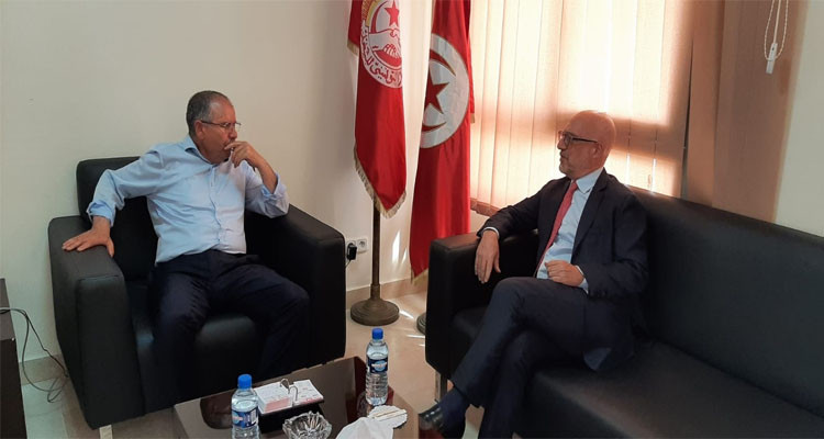 Noureddine Taboubi reçoit l’ambassadeur d’Italie en Tunisie