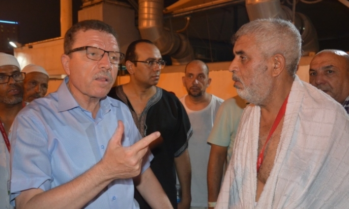 وزير الشؤون الدينية يتفقّد مخيمات الحجيج بمنى للاستماع إلى مشاكلهم والوقوف على النقائص المسجلة