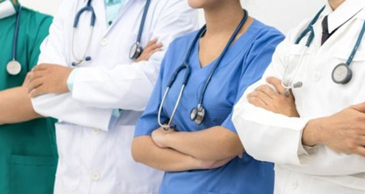 أطباء القطاع الخاص