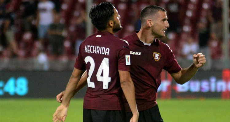 نادي ساليرنيتانا مهدد بالهبوط إلى دوري الهواة الإيطالي