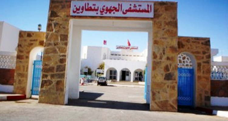 اثر تعرض طبيبة للعنف: وقفة احتجاجية أمام المستشفى الجهوي بتطاوين