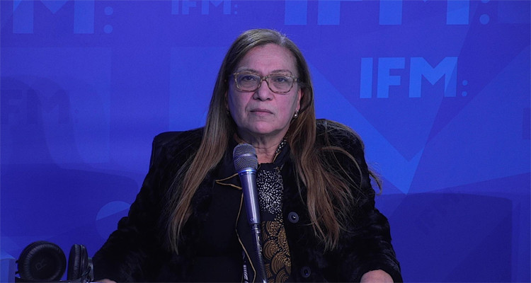 كلثوم كنو: "مانجمش مانتضامنش مع القضاة وقتلي مايلقاوش كيفاش يداويو"