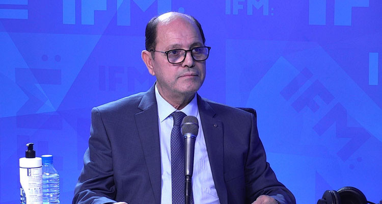 سليم بسباس: ''نعيش فترة من الفوضى القانونية وأنا مع تنقيح الدستور''