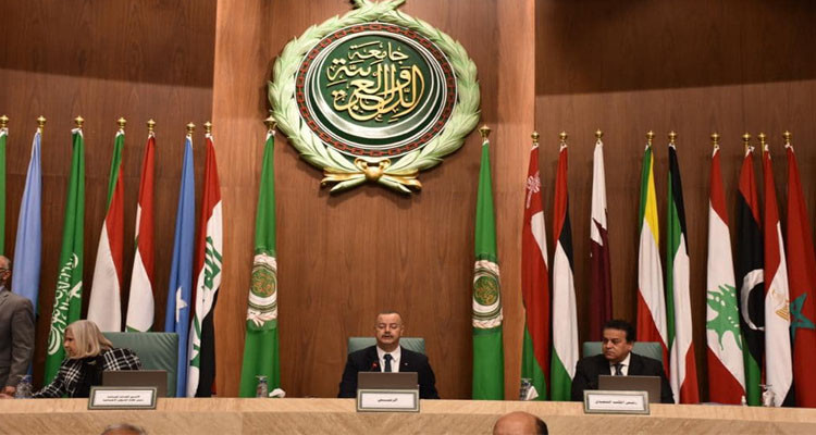 وزير الصحة يدعو إلى تعزيز الجهود المشتركة في مجال الصناعات المحلية للقاحات