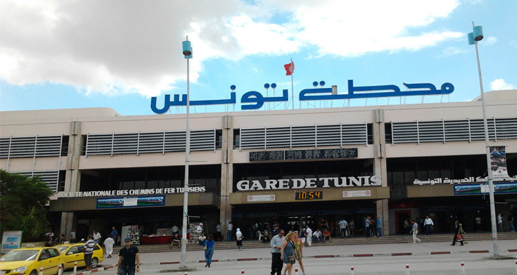 محطة برشلونة بالعاصمة: توقّف حركة جولان القطارات لمدة ساعة