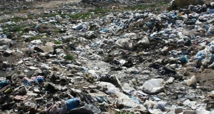 القصرين: إصابة 03 أطفال في انفجار جسم بمصب النفايات بفريانة