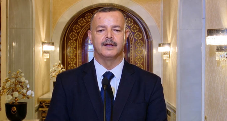 وزير الصحة: سيتم اقتناء مروحيات وبطاح استعجالي بين قرقنة وصفاقس