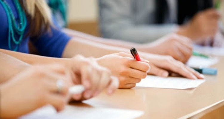 تأجيل إجراء اختبار من دورة التدارك في المؤسسات الجامعية بسبب الإضراب العام