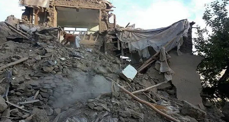 زلزال قوي يهز أفغانستان يسفر عن وفاة أكثر من 280 شخصا