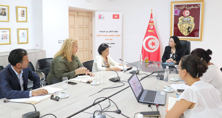 وزيرة المرأة  تؤكد الحرص على مواصلة التشاور مع الشركاء  للتعمق في مراجعة  كراس شروط  رياض الأطفال