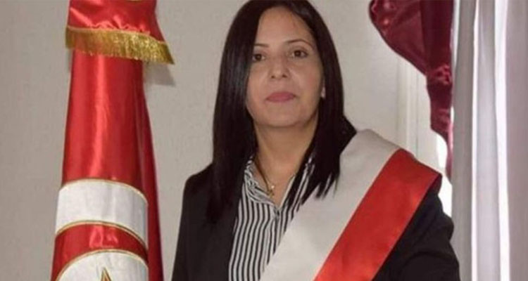 قاضي التحقيق يرفض ضمنيا مطلب الإفراج عن رئيسة بلدية طبرقة
