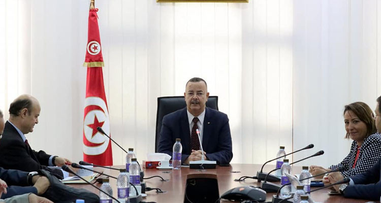 وزير الصحة يدعو إلى تحديد حاجيات البلاد من الأدوية قصد ترشيد الإنفاق