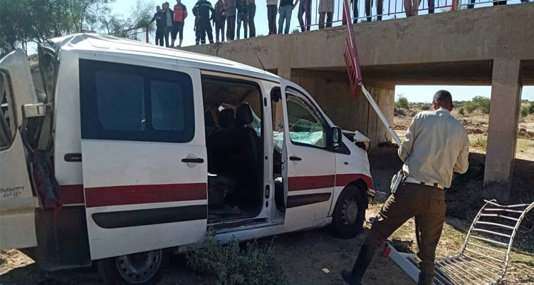 القيروان: وفاة 3 أشخاص وإصابة 5 آخرين في حادث انزلاق سيارة لواج