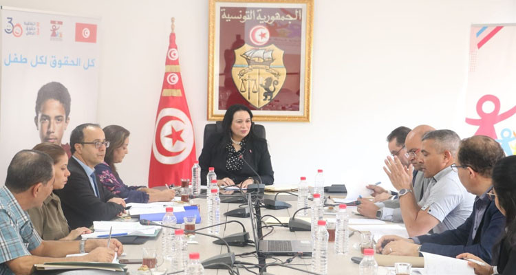 وزيرة الأسرة تشدد على ضرورة تسوية الوضعيات المهنية لسلك منشطي رياض الأطفال