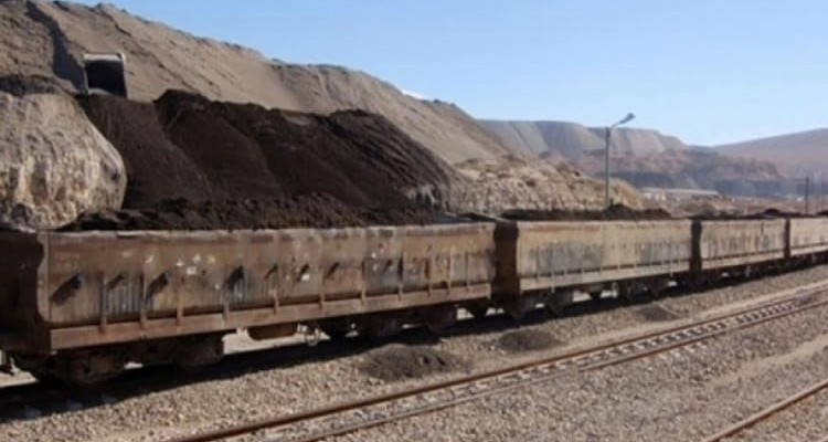 استئناف نشاط نقل الفسفاط عبر السكة الحديدية