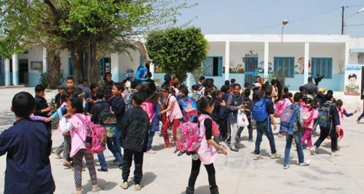 العزابي: 400 ألف تلميذ لم يلتحقوا بمقاعد الدراسة إلى اليوم
