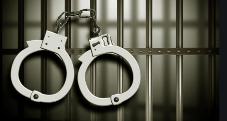 القبض على 8 أشخاص  من أجل ''الانتماء إلى تنظيم إر*ابي''