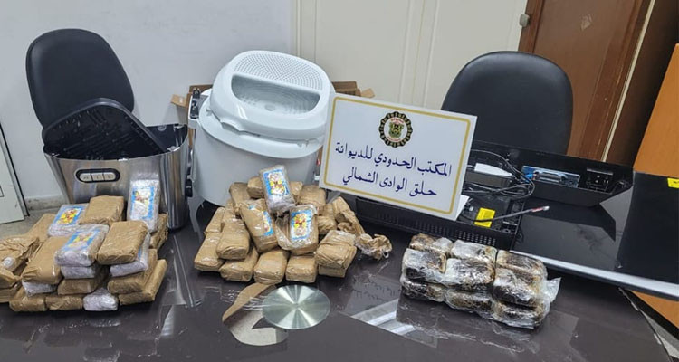 ميناء حلق الوادي: إحباط محاولة تهريب 63 صفيحة من مخدر القنب الهندي