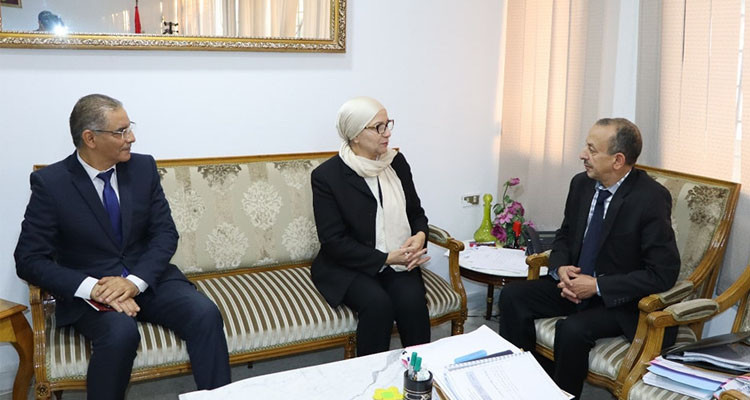 وزيرة العدل تؤكد على ضرورة تطوير منظومة العدالة